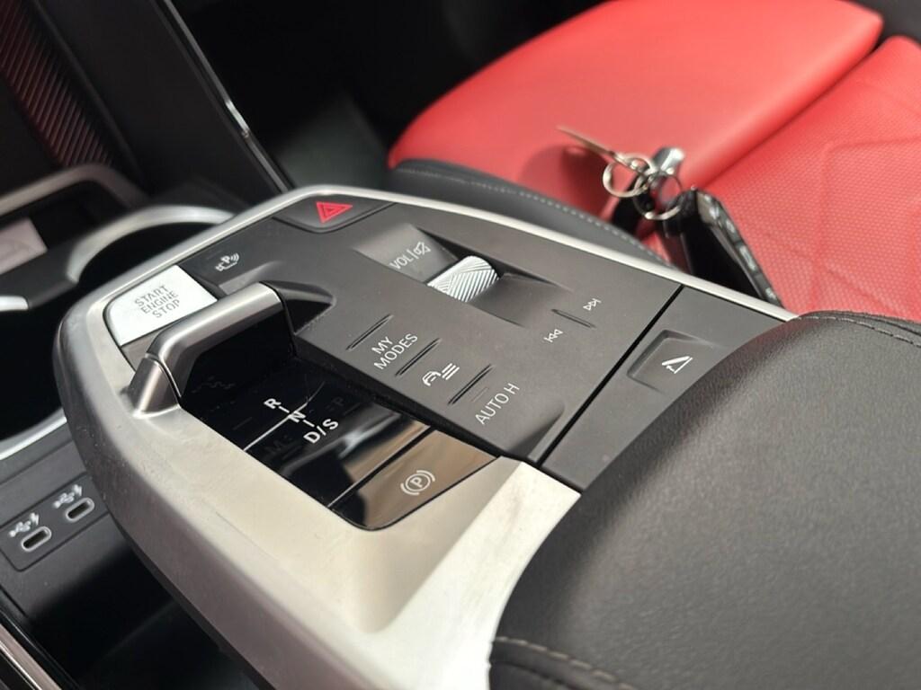 BMW X1 xdrive20d mhev 48V Msport auto