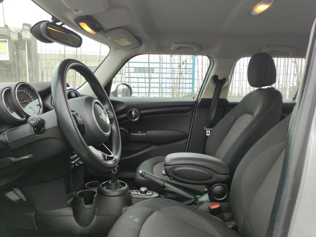 Mini Cooper D 1.5 TwinPower Turbo Cooper D Business XL DCT