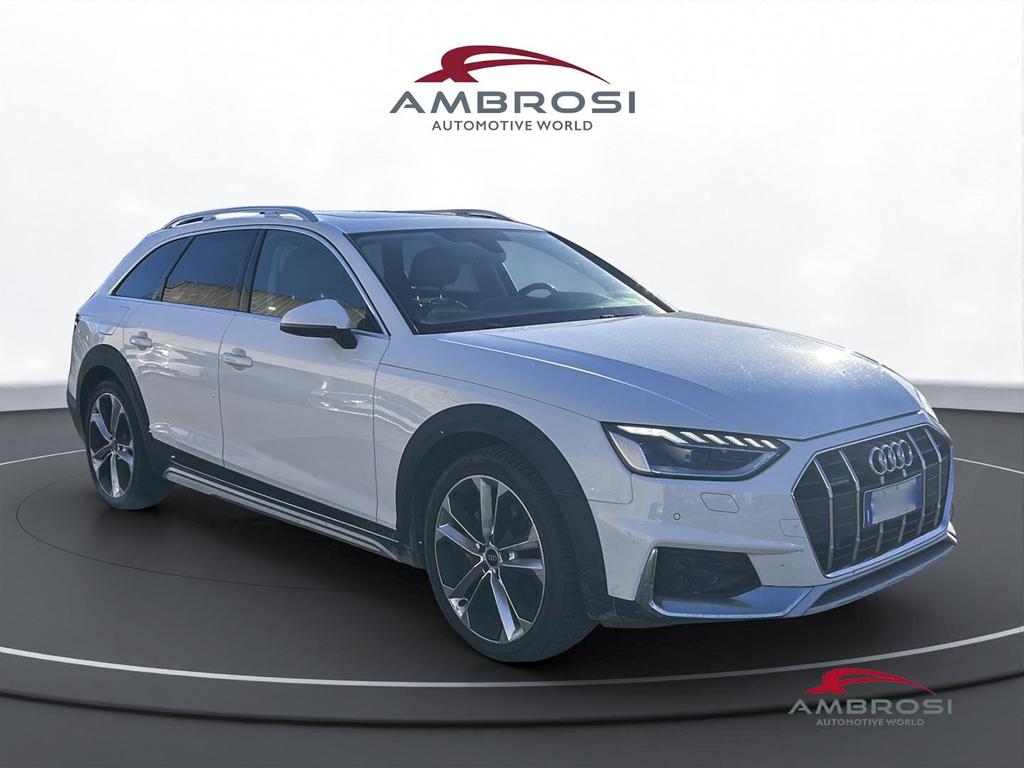 Audi A4 Allroad 40 2.0 tdi mhev Identity Contrast quattro 204cv s-tronic