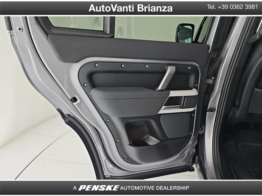 Land Rover Defender 110 3.0d i6 mhev X-Dynamic SE awd 200cv auto