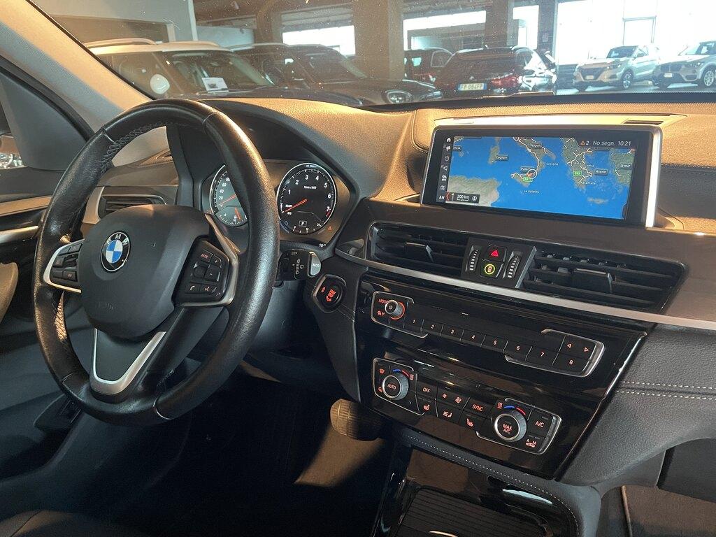 BMW X1 sdrive18i xLine 140cv auto