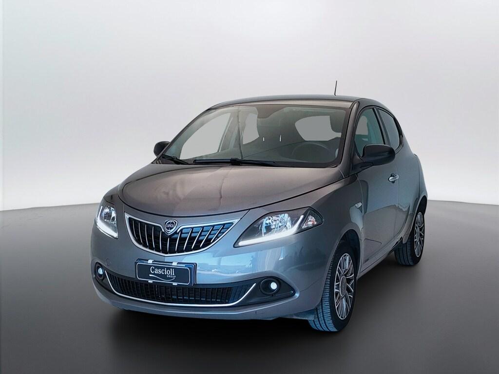 Lancia Ypsilon 1.0 hybrid Gold s&s 70cv