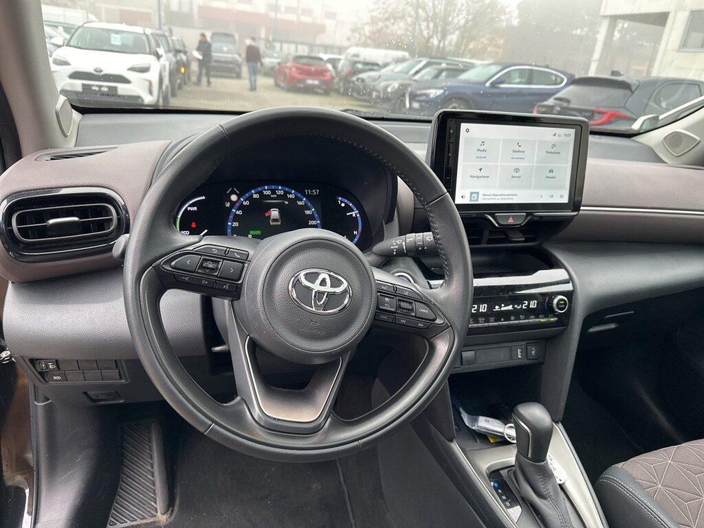 Toyota Yaris Cross 1.5h Lounge fwd 116cv e-cvt