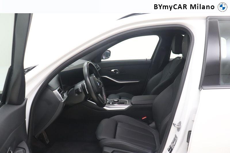 BMW Serie 3 318d Touring mhev 48V Msport auto