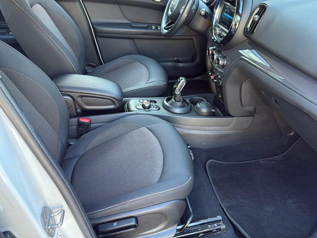 Mini Cooper D Countryman 2.0 TwinPower Turbo Cooper D Boost Steptronic