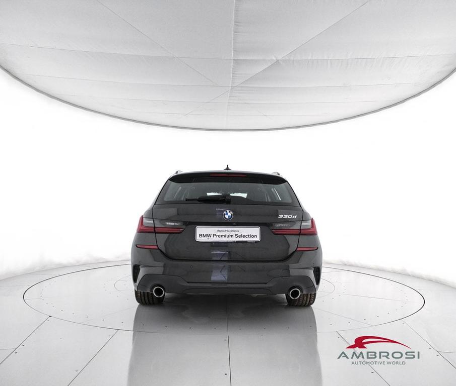 BMW Serie 3 330d Touring mhev 48V Msport auto