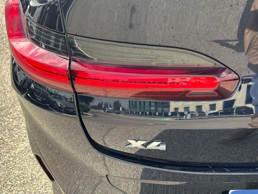 BMW X4 M X4 xdrive M40d mhev 48V auto