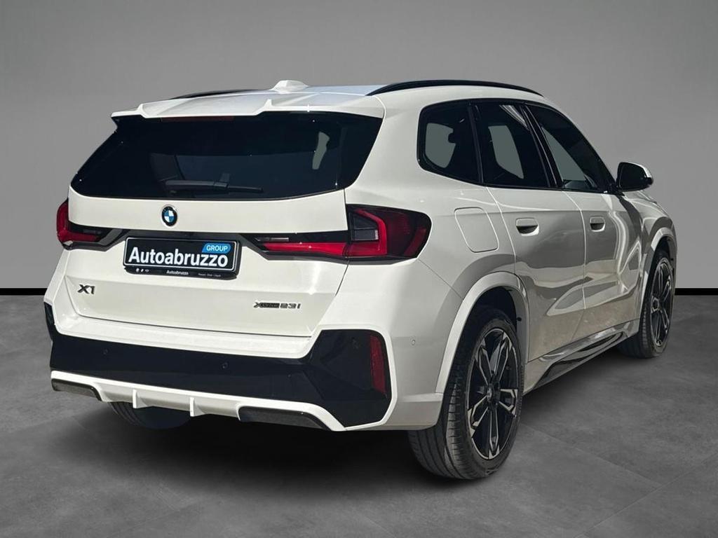 BMW X1 xdrive23i mhev 48V MSport Pro auto