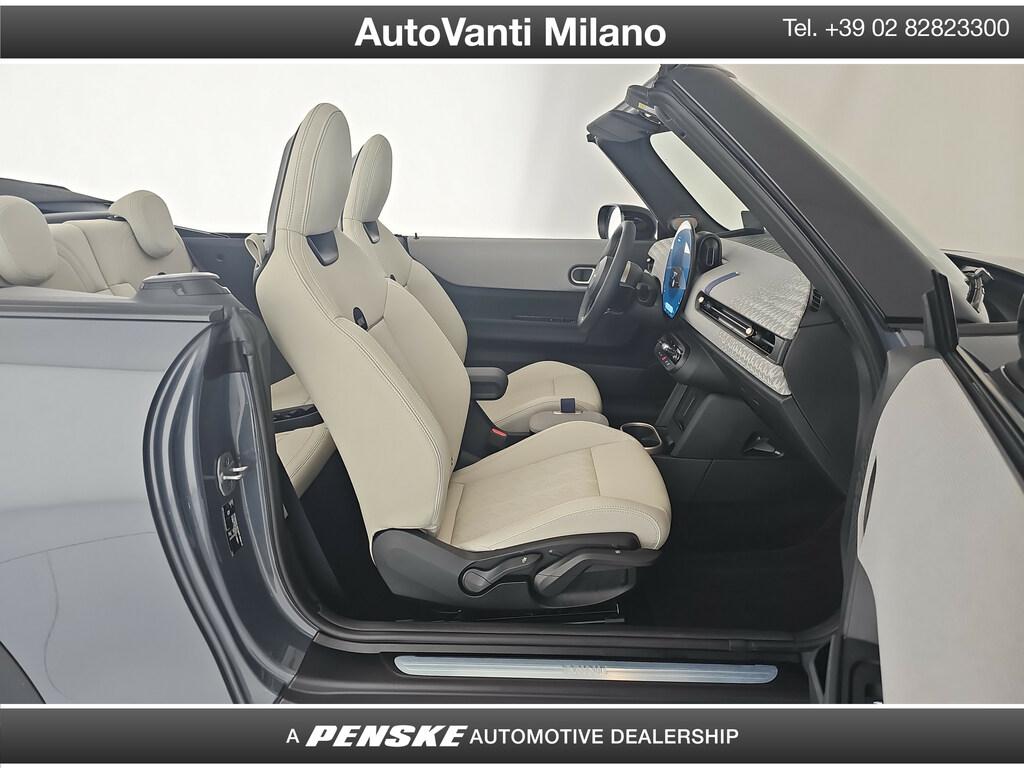 Mini Mini Cooper Cabrio 2.0 C Favoured auto