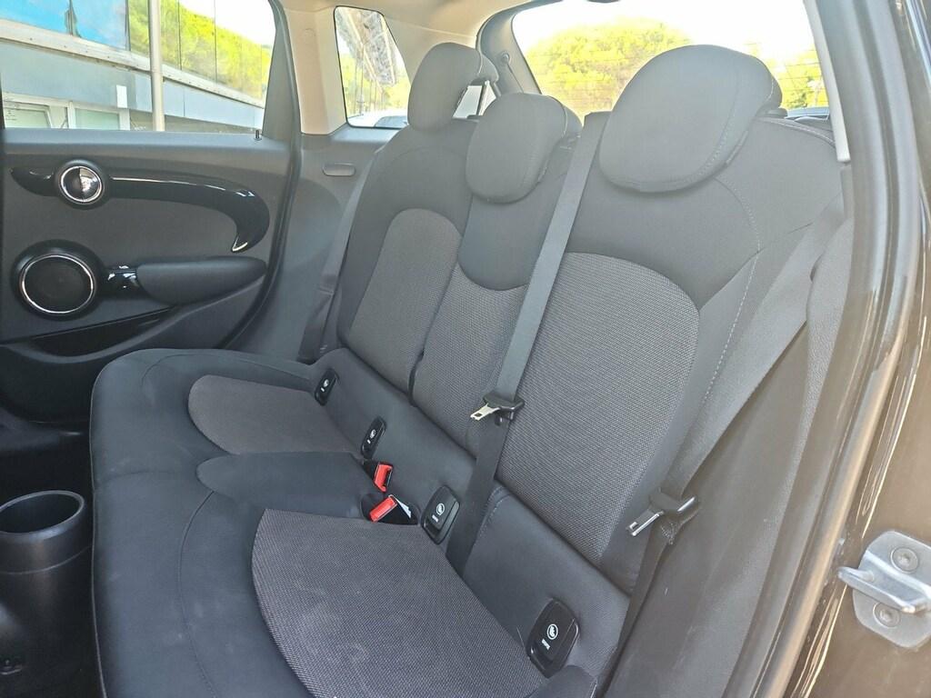 Mini Cooper 1.5 TwinPower Turbo Cooper Business DCT