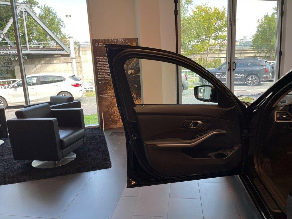 BMW Serie 3 320d Touring Business Advantage auto