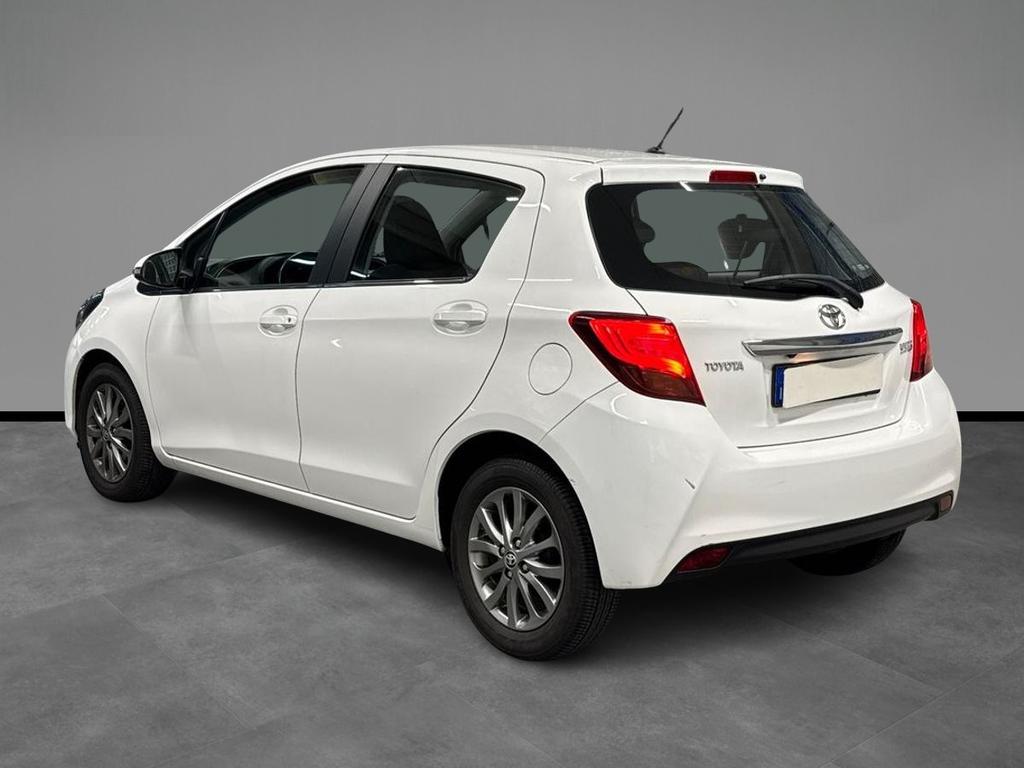 Toyota Yaris 1.4 d-4d Cool 5p E6