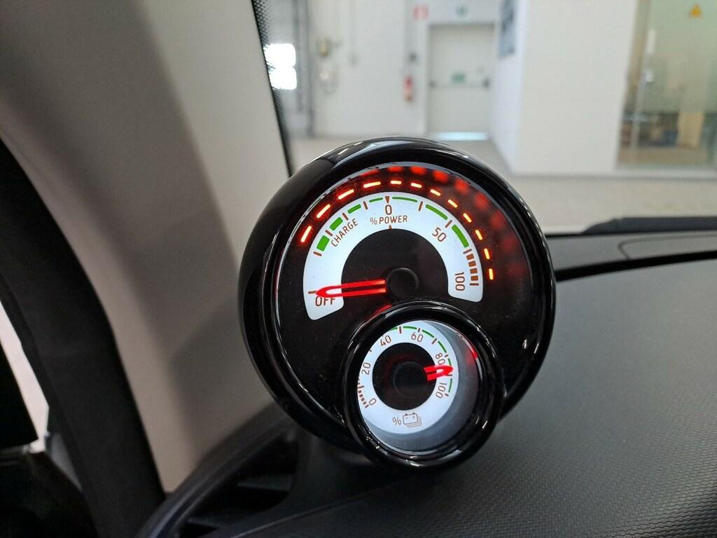 Smart fortwo eq Pure 22kW