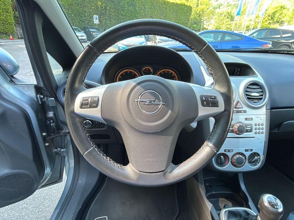 Opel Corsa 1.2 Club 85cv 3p