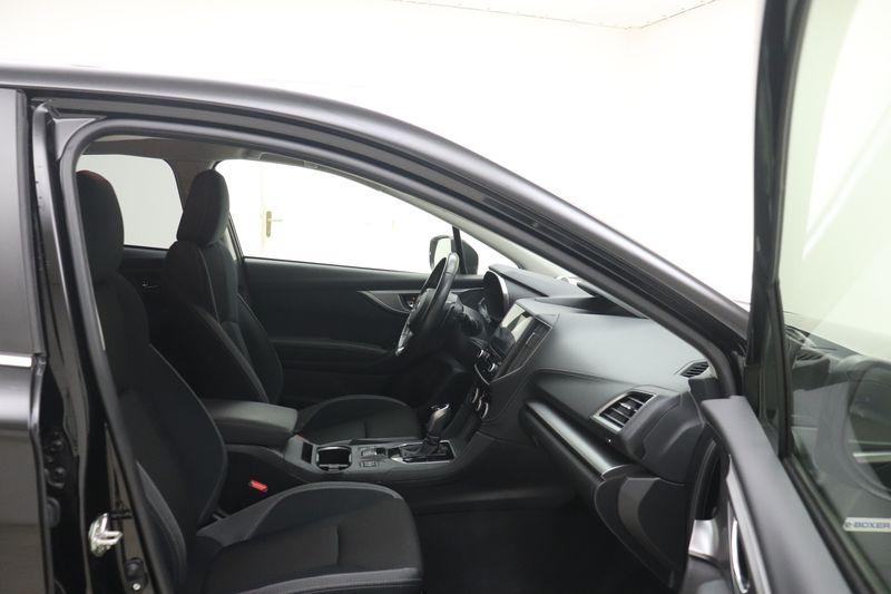 Subaru Impreza 2.0i e-boxer Premium lineartronic