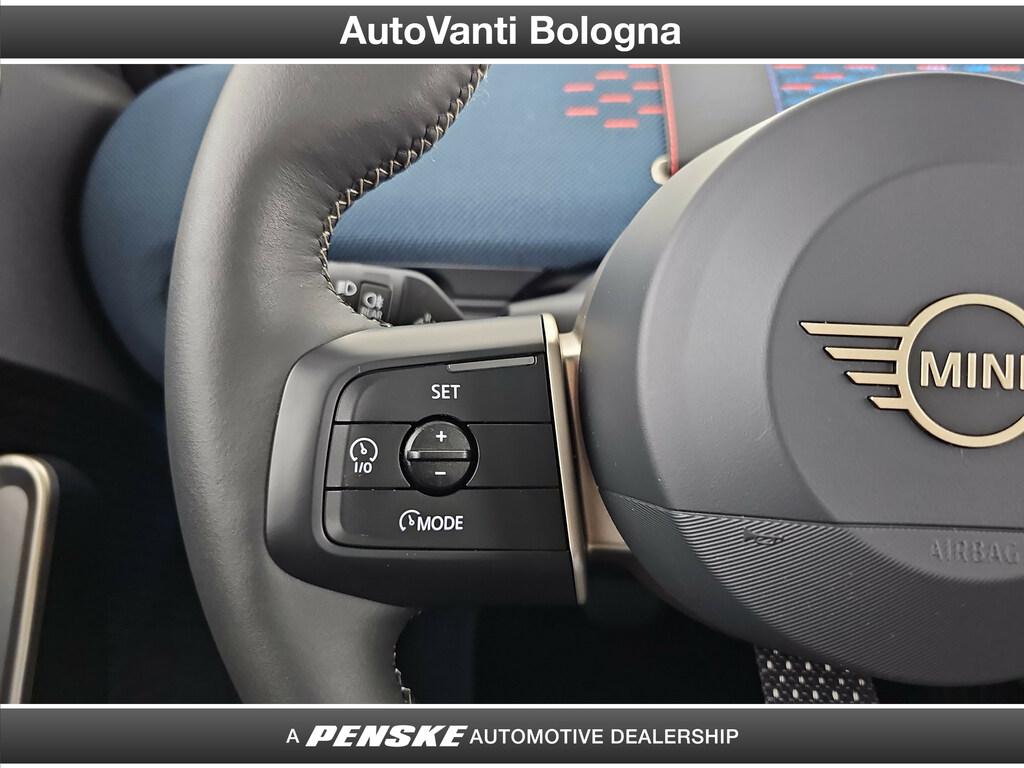 Mini Mini Aceman E Favoured