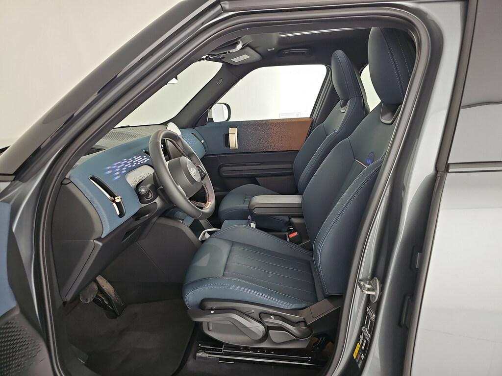 Mini Mini Countryman E Favoured