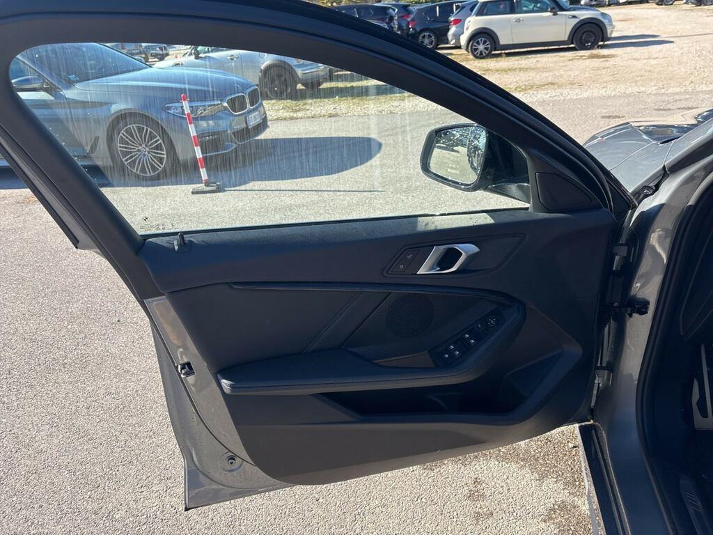 BMW Serie 1 116d Msport auto