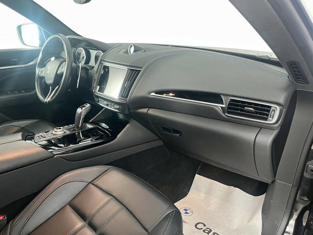Maserati Levante 2.0 mhev Executive 330cv auto
