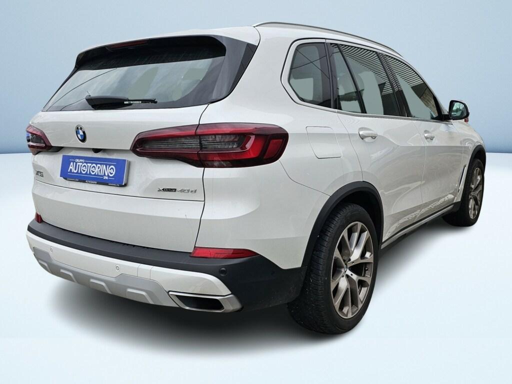 BMW X5 xdrive40d mhev 48V xLine auto