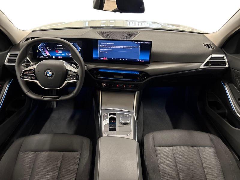 BMW Serie 3 318d Touring mhev 48V auto