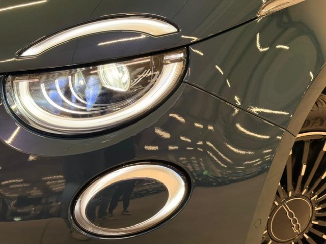 Fiat 500 e Cabrio La Prima