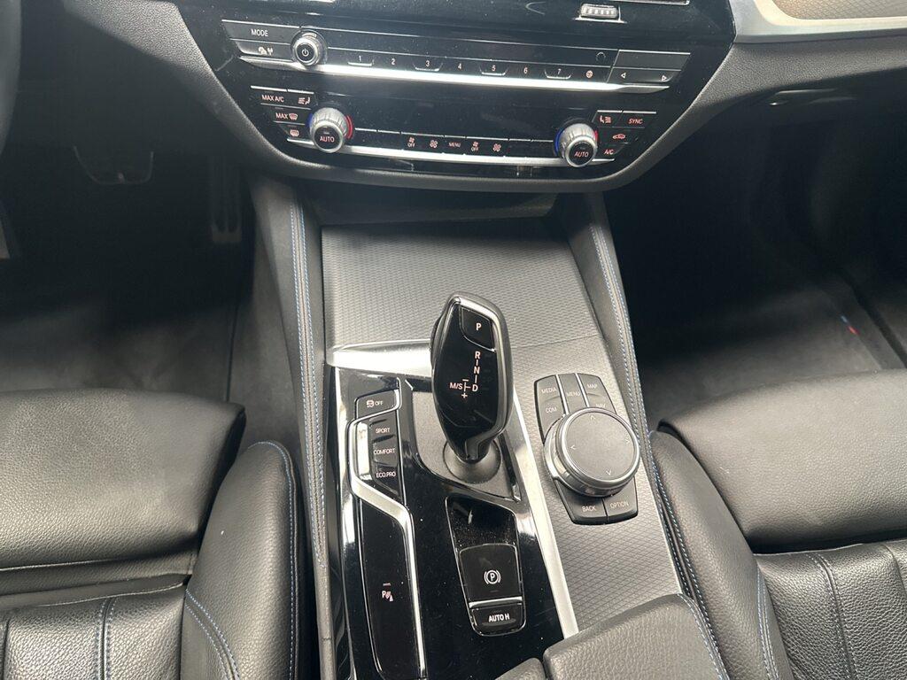 BMW Serie 5 530i Touring mhev 48V xdrive Msport auto