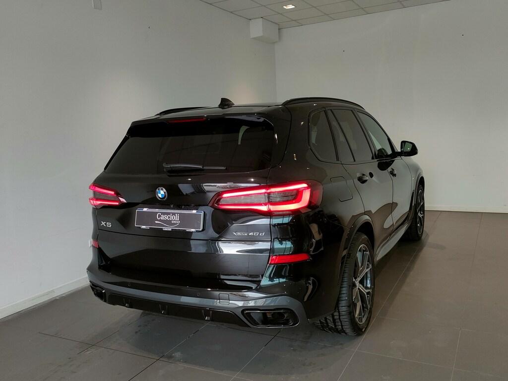 BMW X5 xdrive40d mhev 48V Msport auto