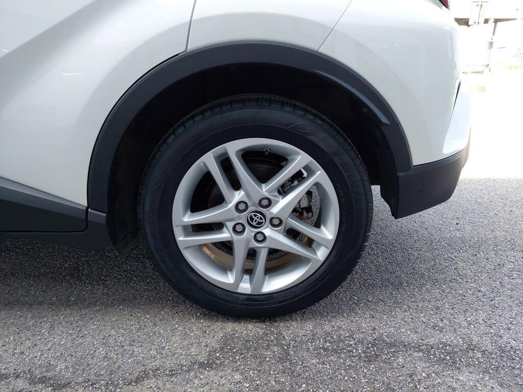 Toyota C-HR 1.8h Active e-cvt