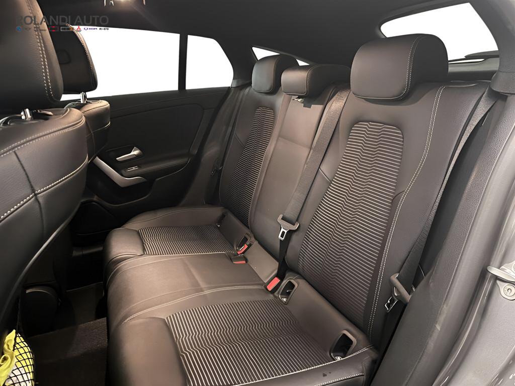 Mercedes CLA Shooting Brake 200 d Sport auto