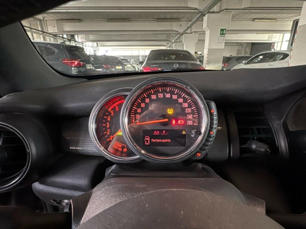 Mini Cooper D Cabrio 1.5 Cooper D Hype Auto