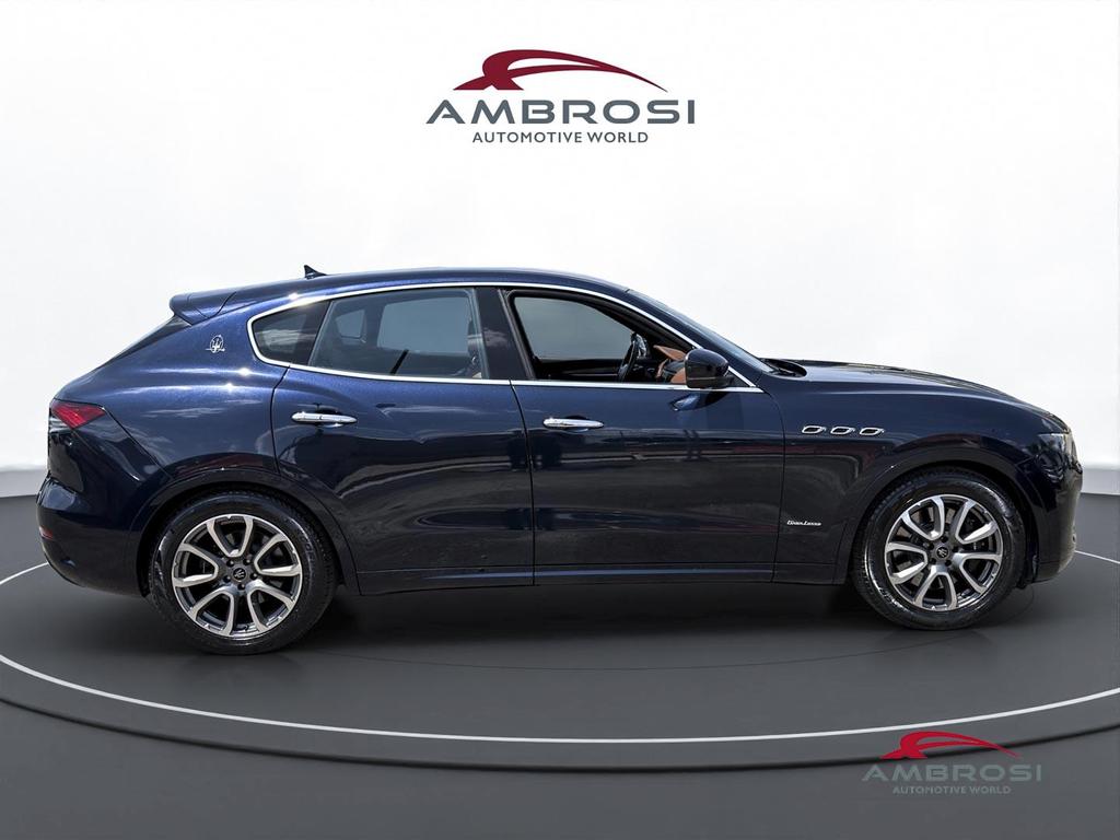 Maserati Levante 3.0 V6 Granlusso 350cv auto