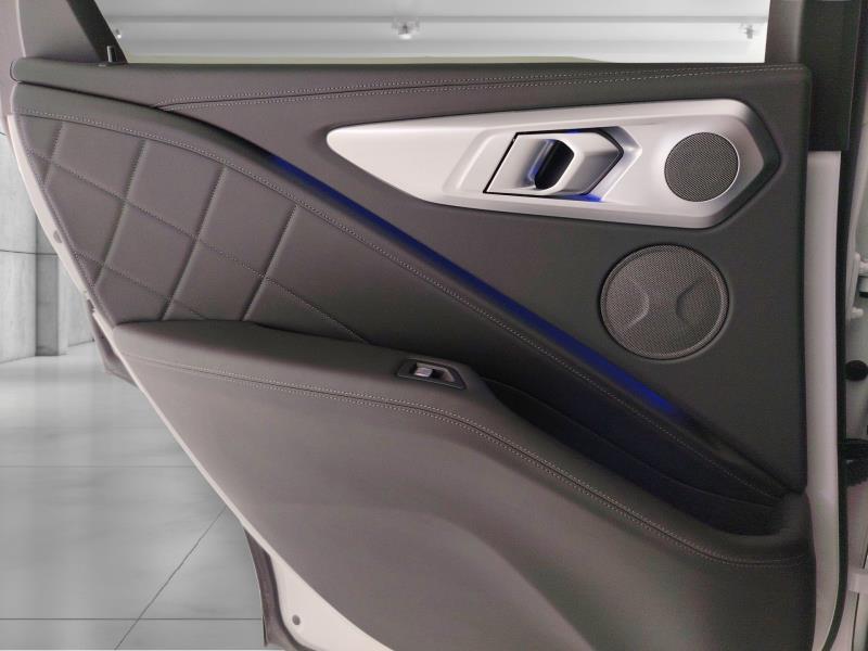 BMW XM 4.4 steptronic
