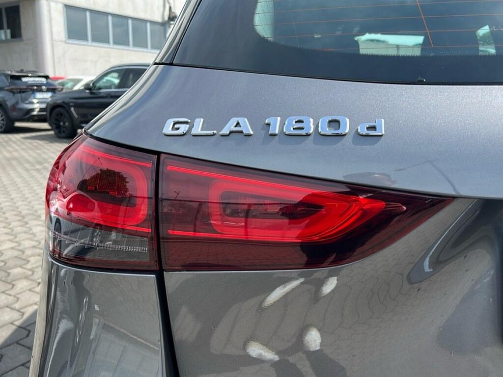 Mercedes GLA 180 d Sport auto