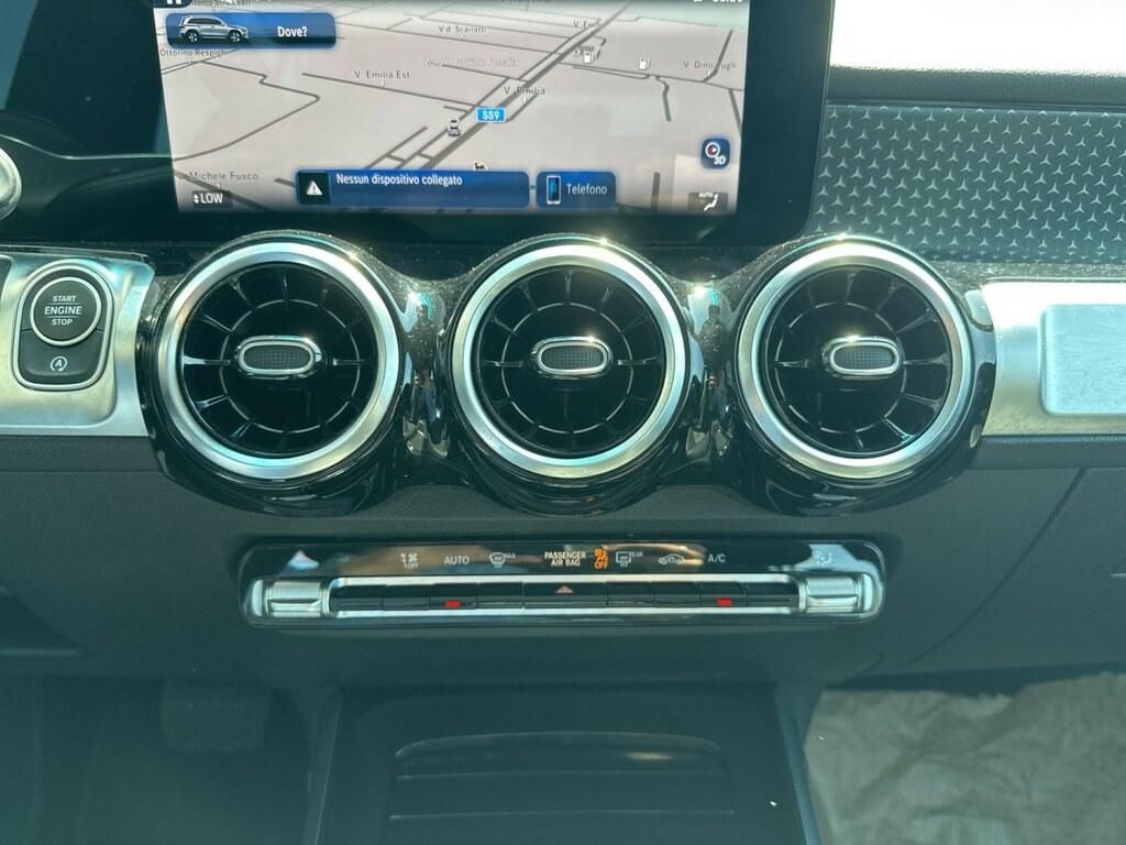 Mercedes GLB 180 d Progressive Advanced auto