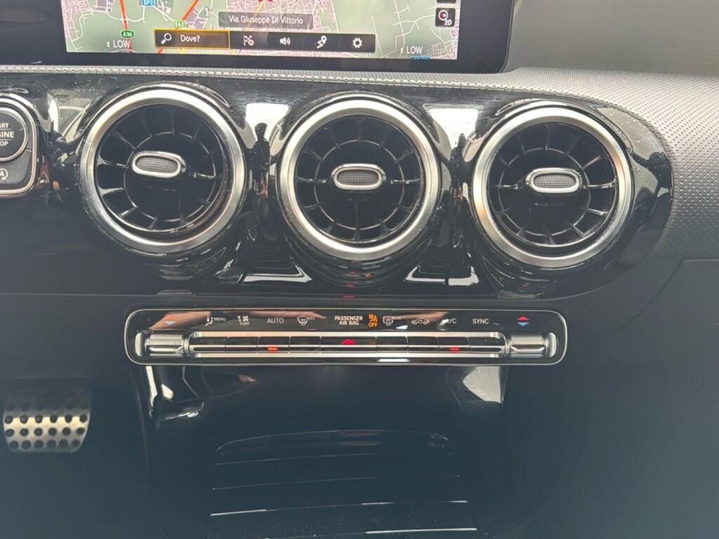Mercedes CLA 180 Premium auto