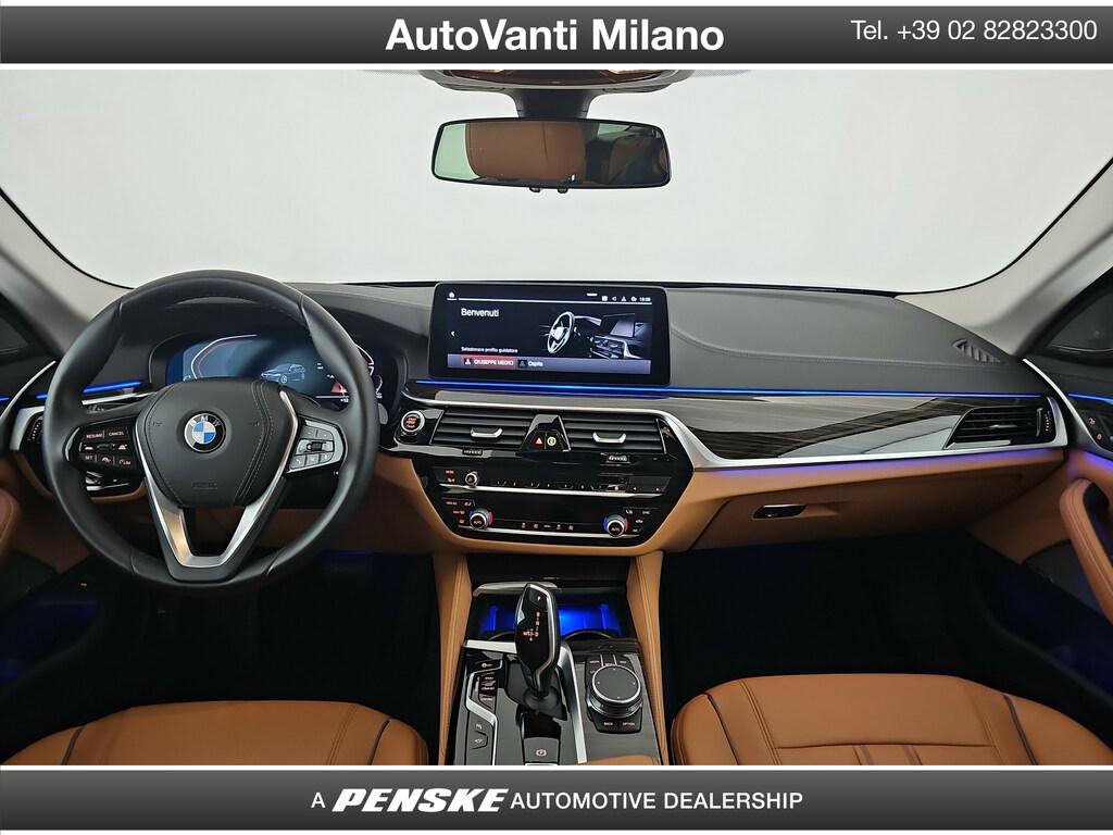 BMW Serie 5 520d Touring mhev 48V xdrive Luxury auto