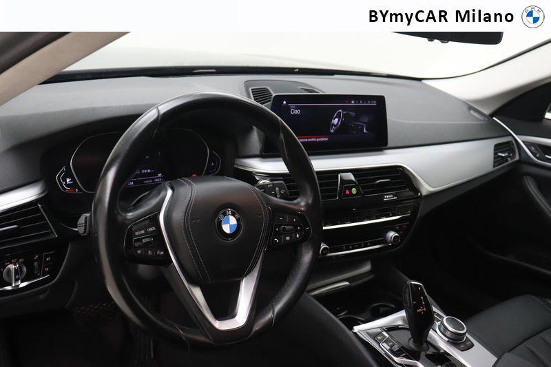 BMW Serie 5 520d Touring mhev 48V xdrive Business auto