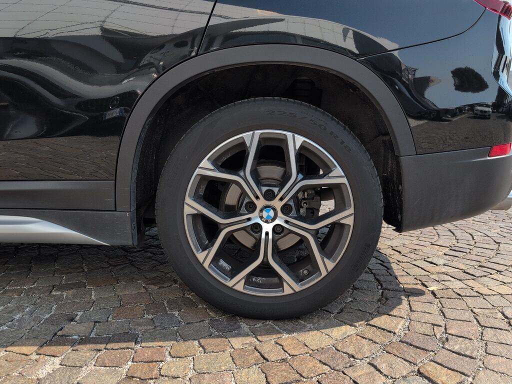 BMW X1 sdrive18i xLine 140cv auto