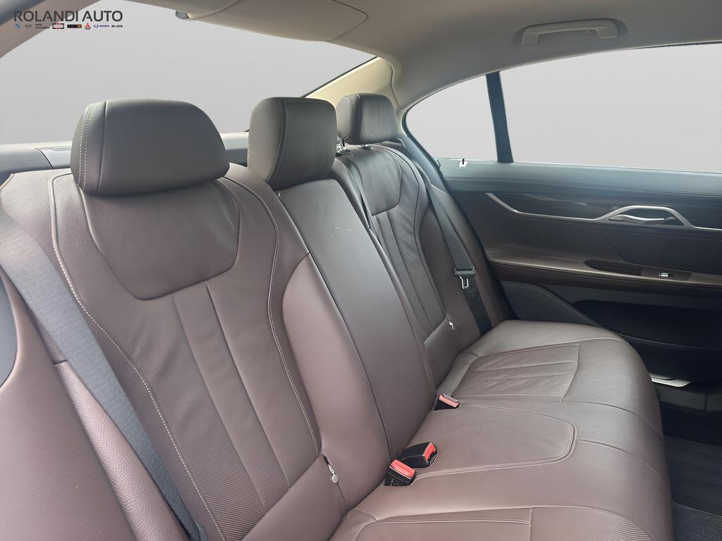 BMW Serie 7 730d mhev 48V xdrive auto