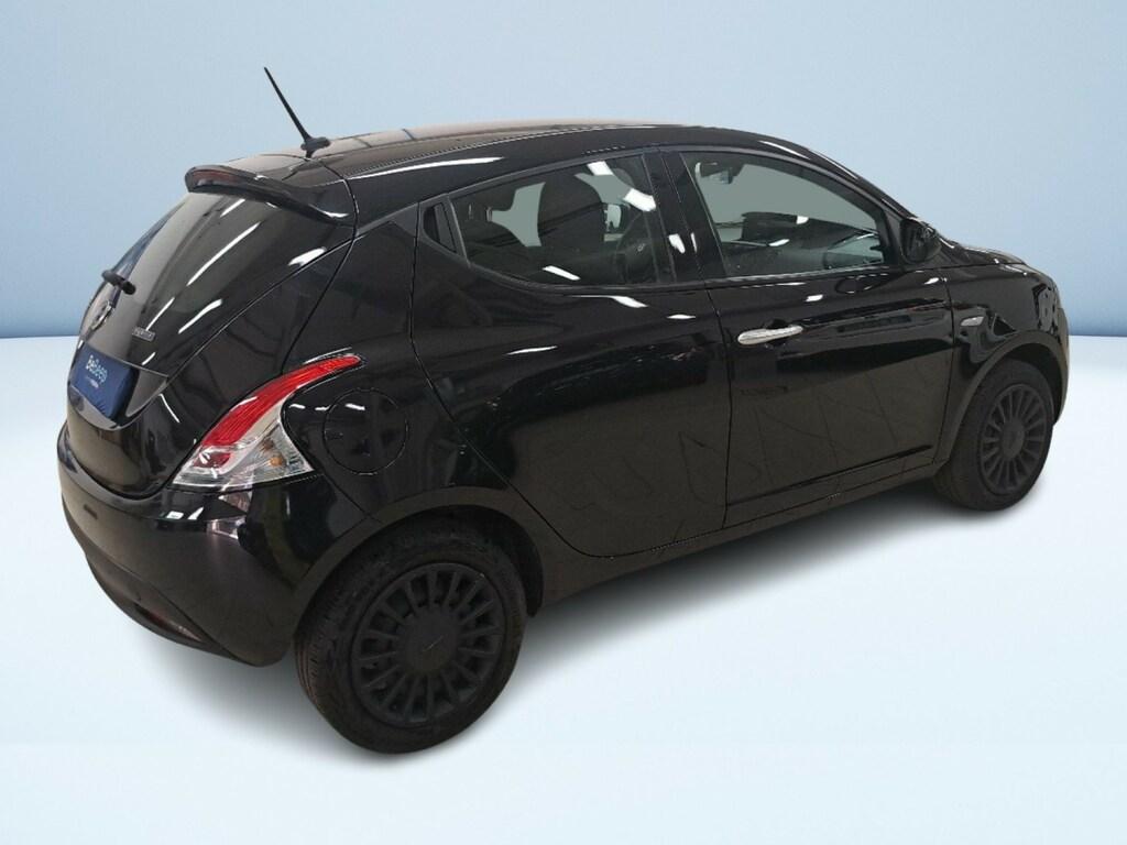 Lancia Ypsilon 1.0 hybrid Silver s&s 70cv