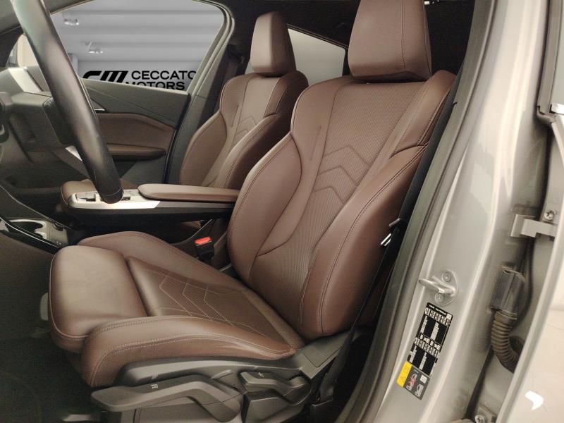 BMW iX1 30 xdrive X-Line