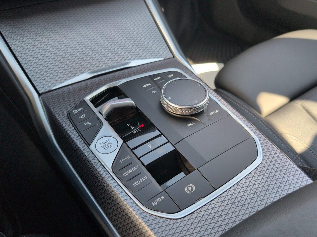 BMW Serie 3 M M340d Touring mhev 48V xdrive auto