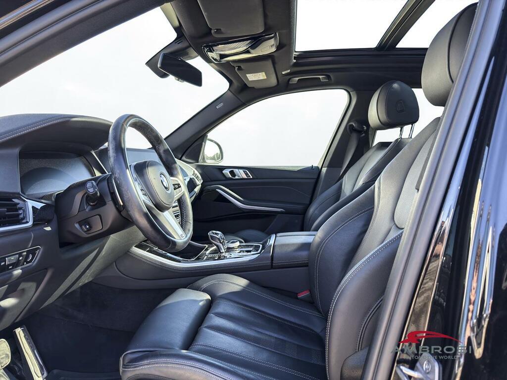 BMW X5 xdrive40d mhev 48V Msport auto