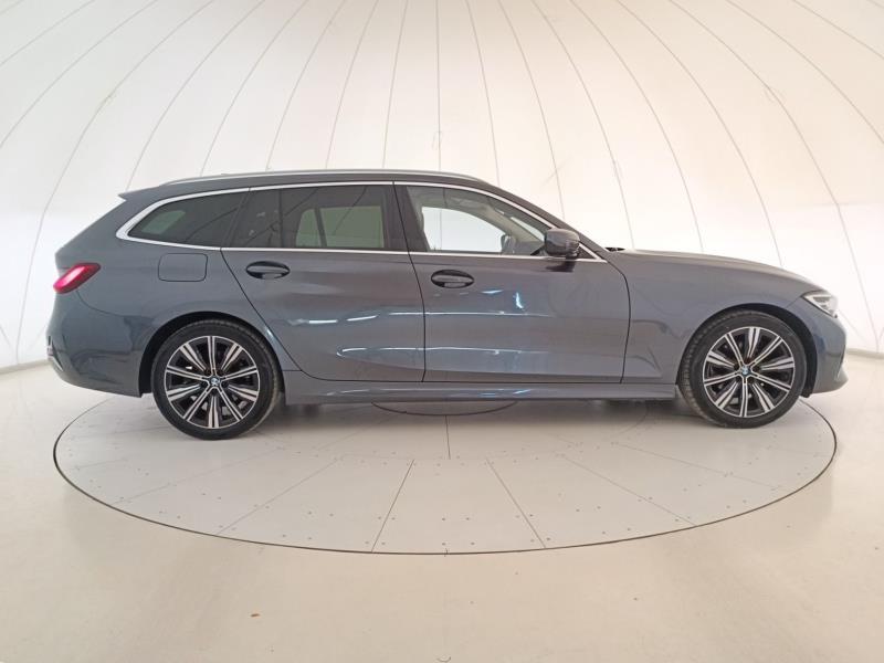 BMW Serie 3 320d Touring mhev 48V Luxury auto