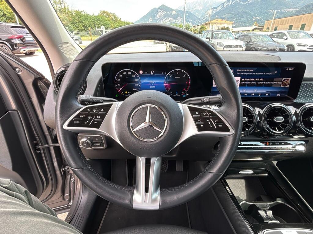 Mercedes GLB 180 d Advanced auto