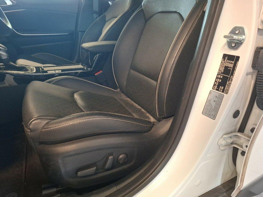 Kia Xceed 1.6 gdi phev Evolution 141cv dct