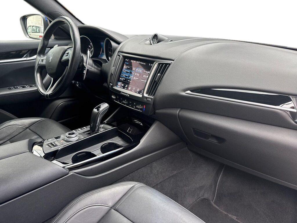 Maserati Levante 3.0 V6 Gransport 250cv auto my20