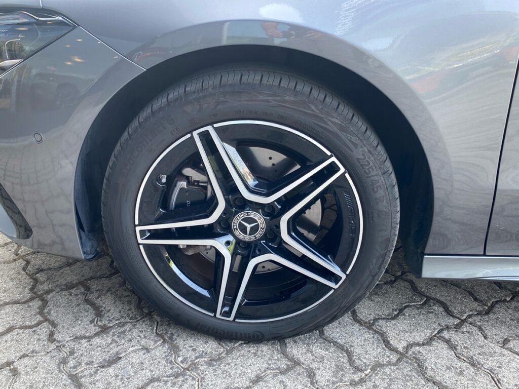 Mercedes CLA Shooting Brake 250 e phev AMG Line Advanced Plus auto