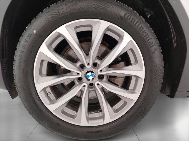 BMW X3 xdrive20d mhev 48V auto